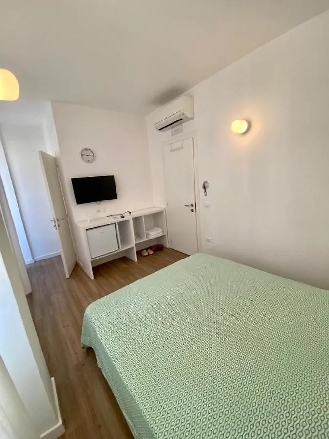 Hotel Aleksi Rooms Shëngjin